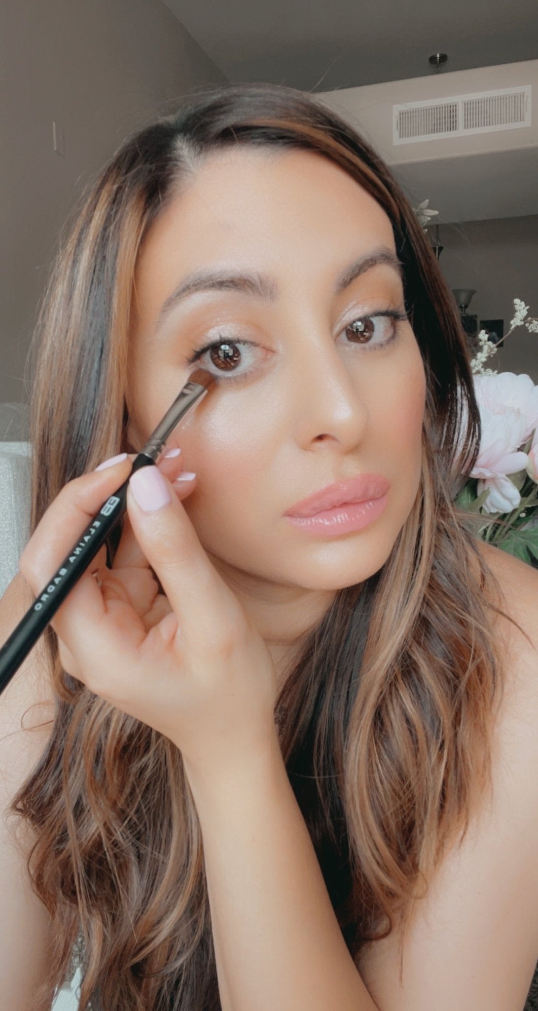 Synthetic Fluff Brush - Elaina Badro