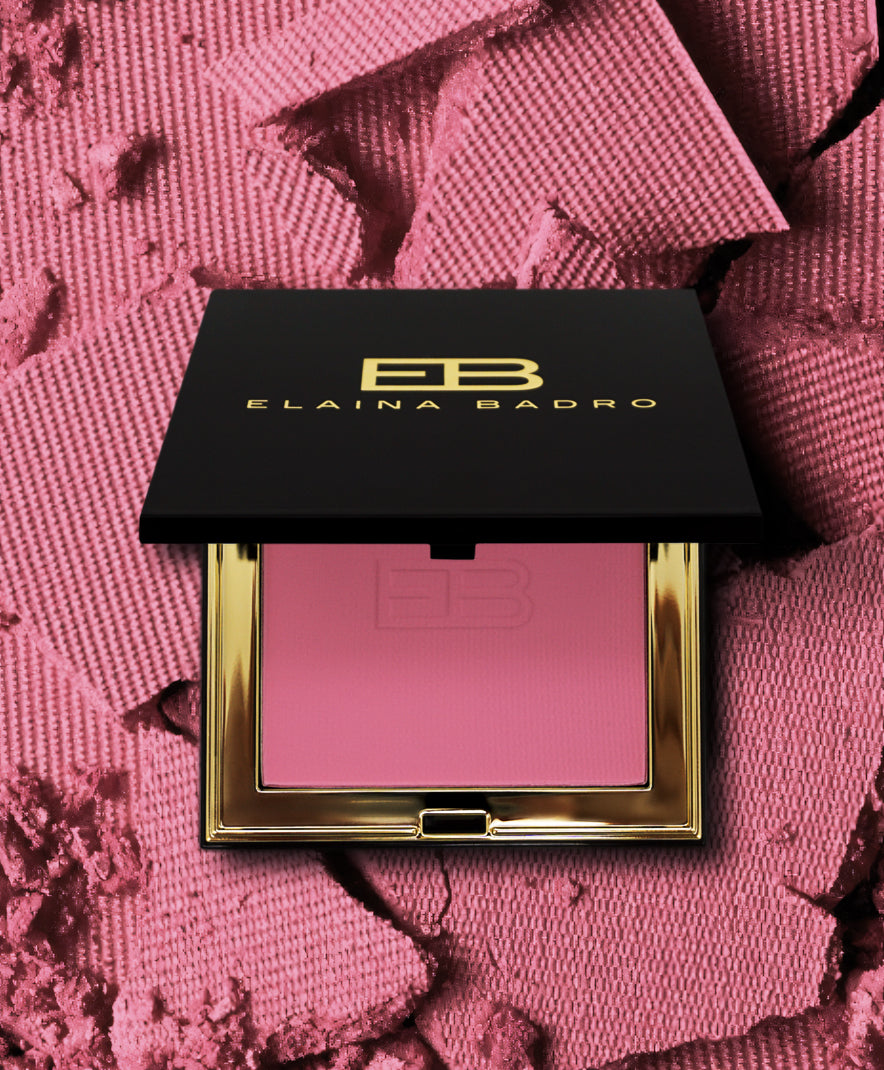 Stop Dragging Your Face Down! How to Apply Blush for Your Exact Face Shape